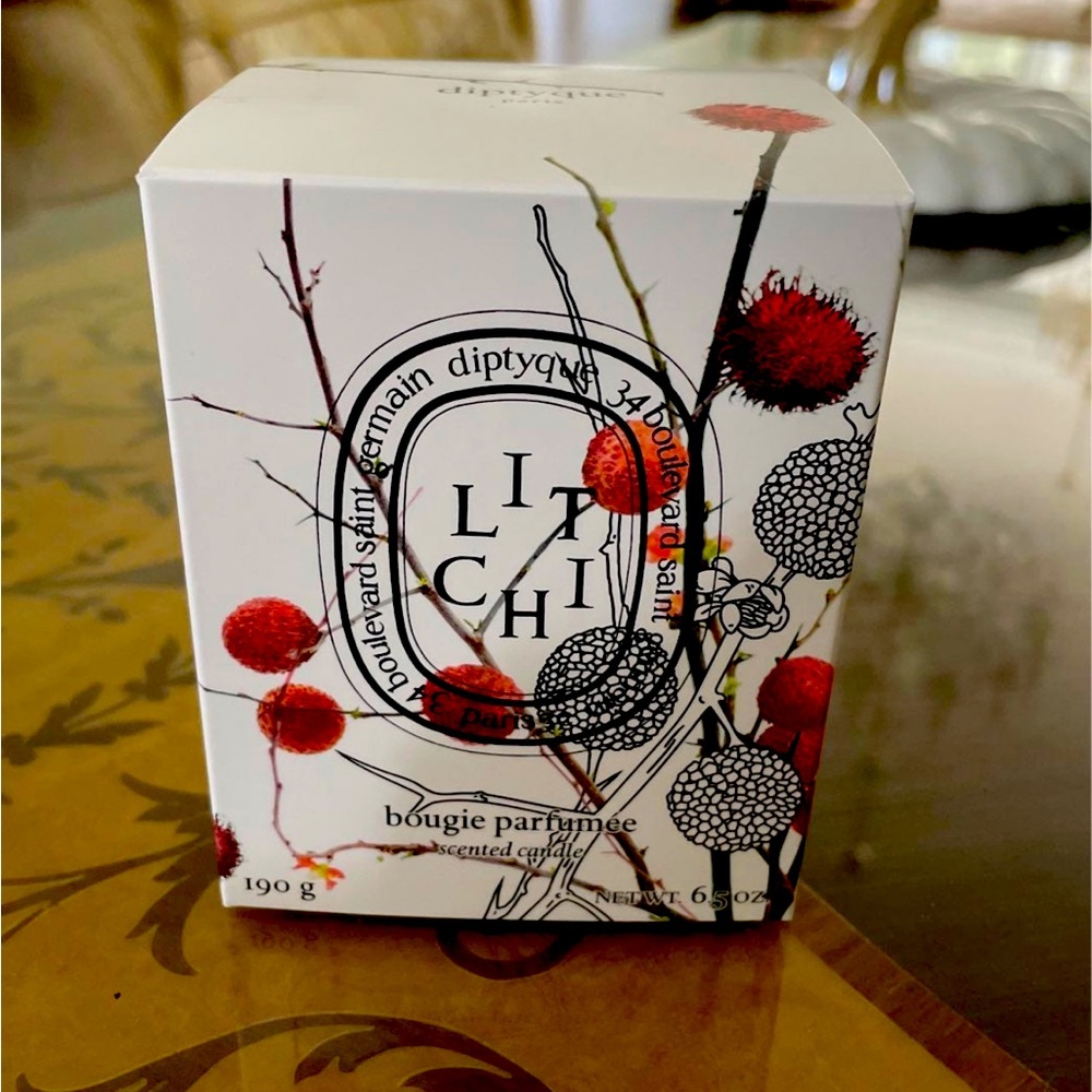 Diptyque Limited Litchi Candle it original box